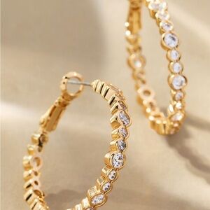 NWT 14k gold plated Elegant Gold Hoop Earrings